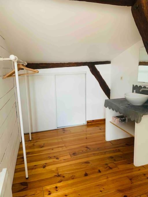 Spacieux Appartement En Plein Coeur De Castres Castres  Esterno foto